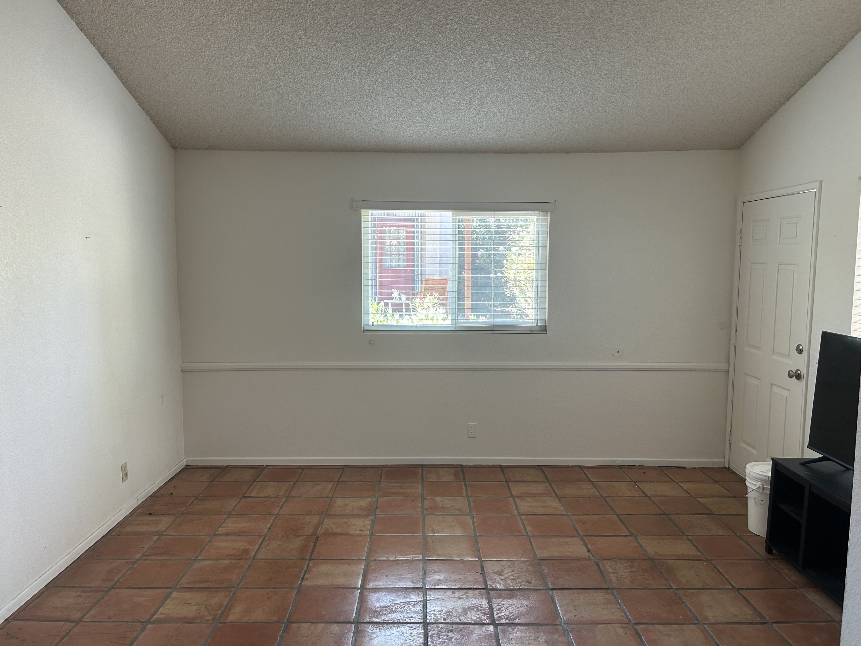 73843 Sunnyvale Drive - 16